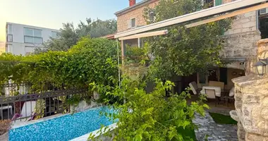 Casa 4 habitaciones en Katun Rezevici, Montenegro