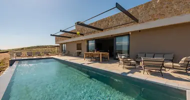 Villa 4 bedrooms in Opcina Karlobag, Croatia
