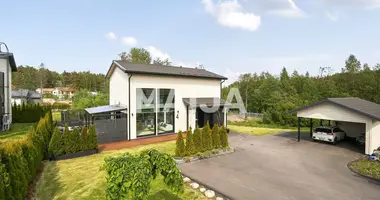 Дом 5 комнат в Киркконумми, Финляндия
