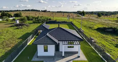 House in Putcynski sielski Saviet, Belarus