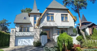 7 room house with parking, with Balcony, with Terrace in Jurmala, Latvia