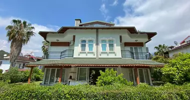 Villa 9 habitaciones con aparcamiento, con Piscina, con Sauna en Alanya, Turquía