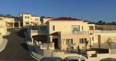 Casa 4 habitaciones en Peyia, Chipre