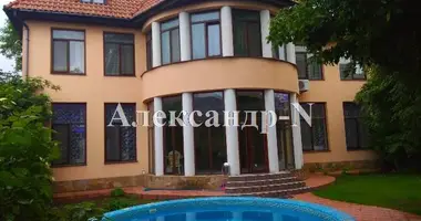 8 room house in Sievierodonetsk, Ukraine