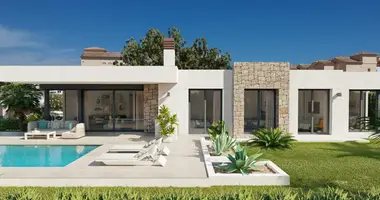 Villa  mit Terrasse, mit Garage, mit Privatpool in Calp, Spanien