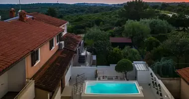Villa 5 bedrooms in Grad Pula, Croatia