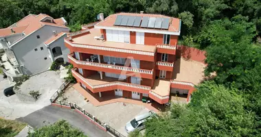 Haus 8 Schlafzimmer mit Parkplatz, mit Möbliert, mit Klimaanlage in Budva, Montenegro