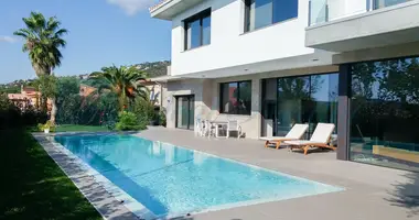 Villa 4 bedrooms with Air conditioner, with Terrace, with Garden in Castell-Platja d Aro, Spain