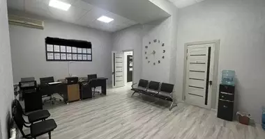 Коммерческое помещение 111 м² в Ташкент, Узбекистан