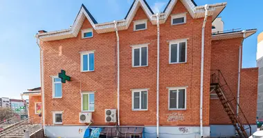 Tienda 198 m² en Zhodino, Belarús