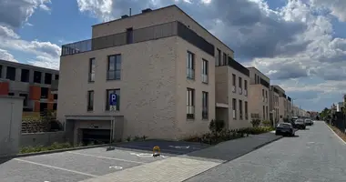 Wohnung 3 zimmer in Warschau, Polen