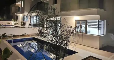 Maison 4 chambres dans Pýla, Chypre