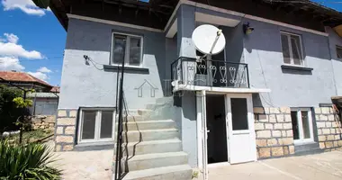 Casa 6 habitaciones en Tsenovo, Bulgaria