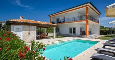 Villa 4 chambres dans Umag, Croatie