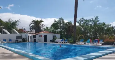 Mieszkanie 4 pokoi w Arona, Hiszpania