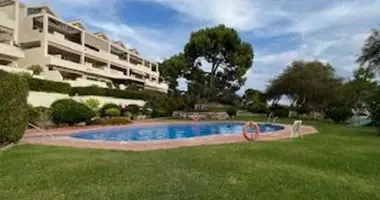 Penthouse 2 bedrooms in Benahavis, Spain