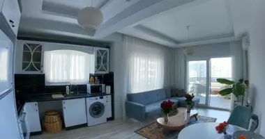 Квартира 3 комнаты с парковкой, с бассейном, с видеонаблюдением в Erdemli, Турция