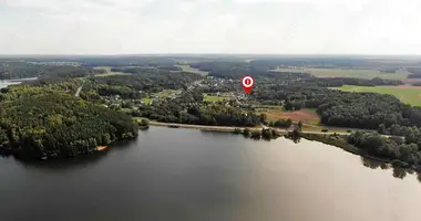 Terrain dans Papiarnianski siel ski Saviet, Biélorussie