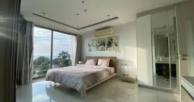 Condo 2 bedrooms with Balcony, with Furnitured, with Elevator in Na Kluea, Thailand