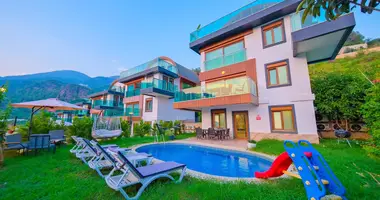 Villa 5 bedrooms with Furniture, with Sauna / bath in Alanya, Turkey