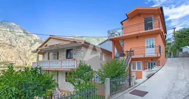 Casa 10 habitaciones en Muo, Montenegro