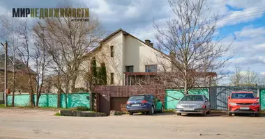 Haus in Papiarnianski sielski Saviet, Weißrussland