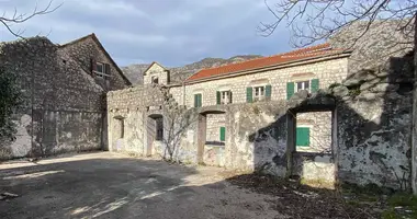 Nieruchomości inwestycyjne 181 m² w Kotor, Czarnogóra
