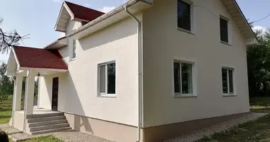 Haus in Rakauski siel ski Saviet, Weißrussland