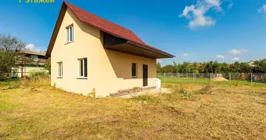 Haus in Piarezyrski siel ski Saviet, Weißrussland