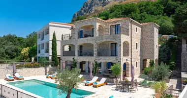 Haus 15 zimmer in Montenegro