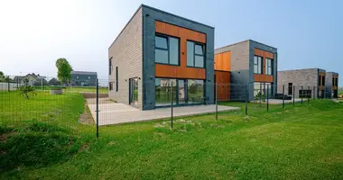 Haus in Aukstelke, Litauen