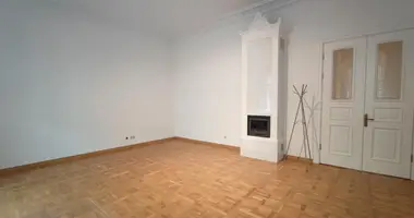 Apartamento 5 habitaciones en Riga, Letonia