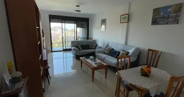 Penthouse 4 bedrooms in Alicante, Spain