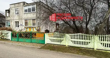 3 room house in Konyuhi, Belarus