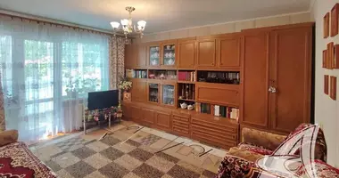 Apartamento 3 habitaciones en Kamyanyets, Bielorrusia
