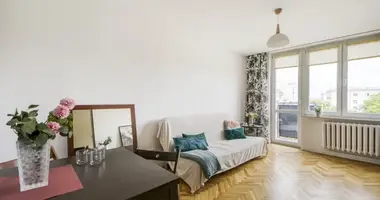 Mieszkanie 2 pokoi w Warszawa, Polska