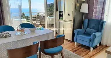 Apartamento 2 habitaciones en Petrovac, Montenegro