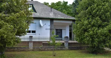 Dom 6 pokojów w Balatonboglar, Węgry