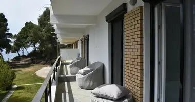 2 bedroom apartment in Metamorfosi, Greece