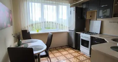 4 room apartment in Baranavichy, Belarus