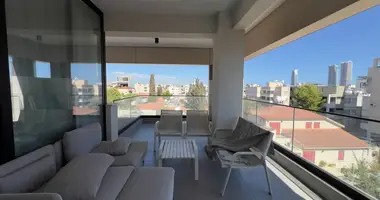 2 bedroom apartment in Ayios Nicolaos, Cyprus