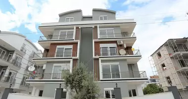Mieszkanie 2 pokoi z balkon, z parking, z z renowacją w Duaci, Turcja