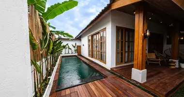 Вилла 2 комнаты  с мебелью, с террасой, с двором в Бали, Индонезия
