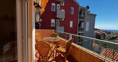 Apartamento 3 habitaciones en Petrovac, Montenegro