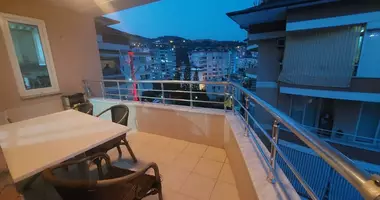 Дуплекс 4 комнаты с парковкой, с лифтом, с бассейном в Аланья, Турция