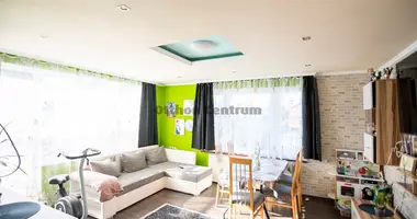 Wohnung 3 Zimmer in Budapest, Ungarn