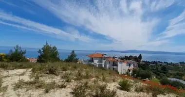 Plot of land in Pefkochori, Greece