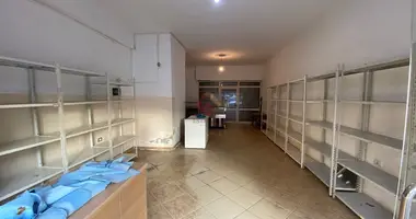 Коммерческое помещение 50 м² в Влёра, Албания
