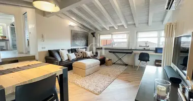 Apartamento 3 habitaciones en Manerba del Garda, Italia