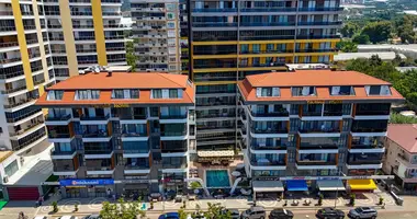 1 bedroom apartment in Mahmutlar, Turkey